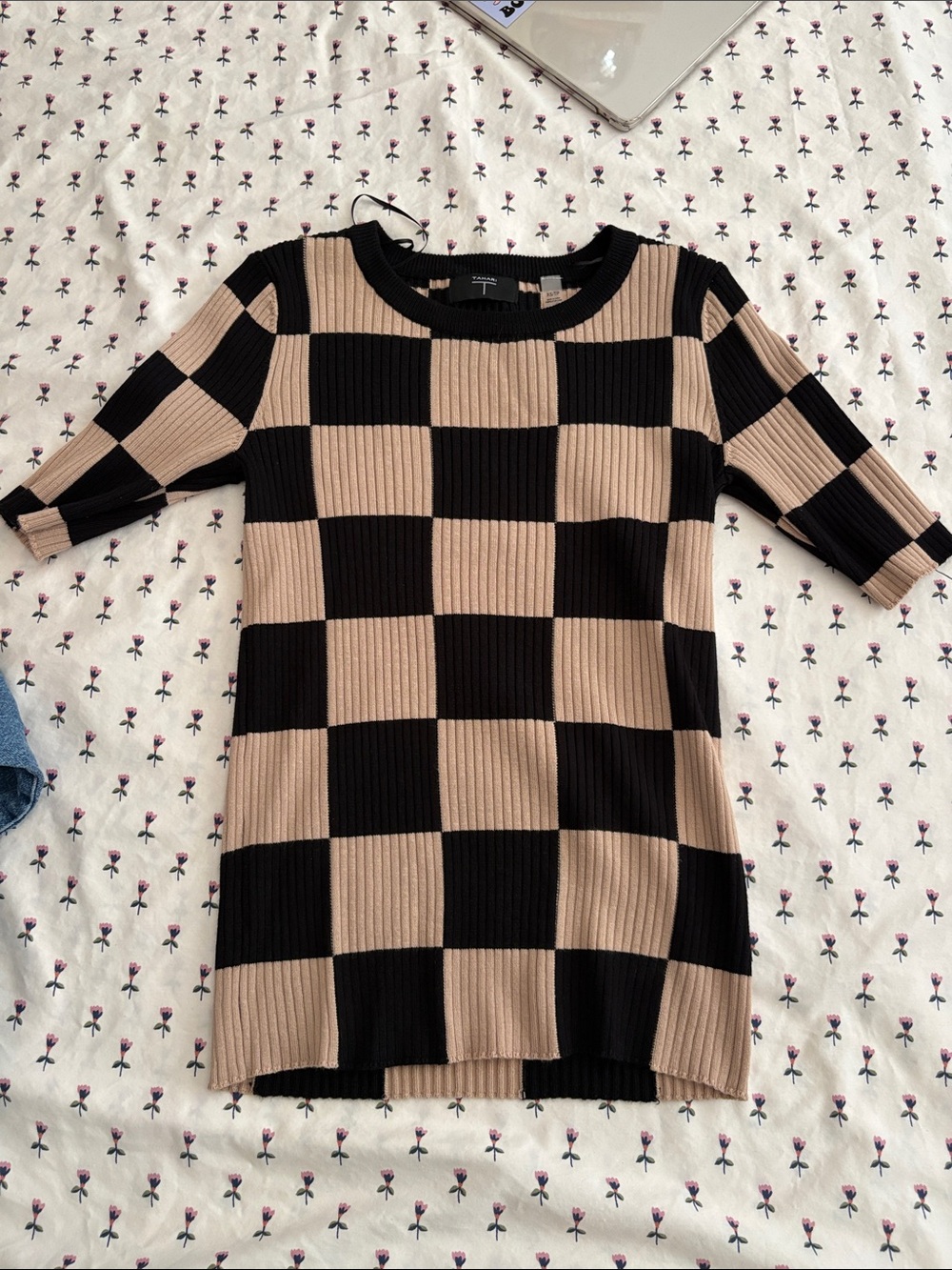 Tahari Black and Beige Ribbed Checker Panel Top